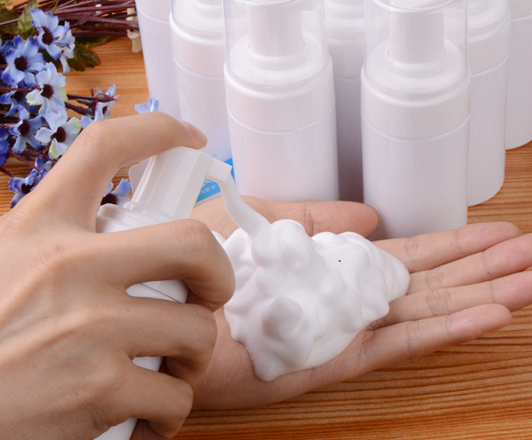 蒸汽模块炉保障洗面奶质量!